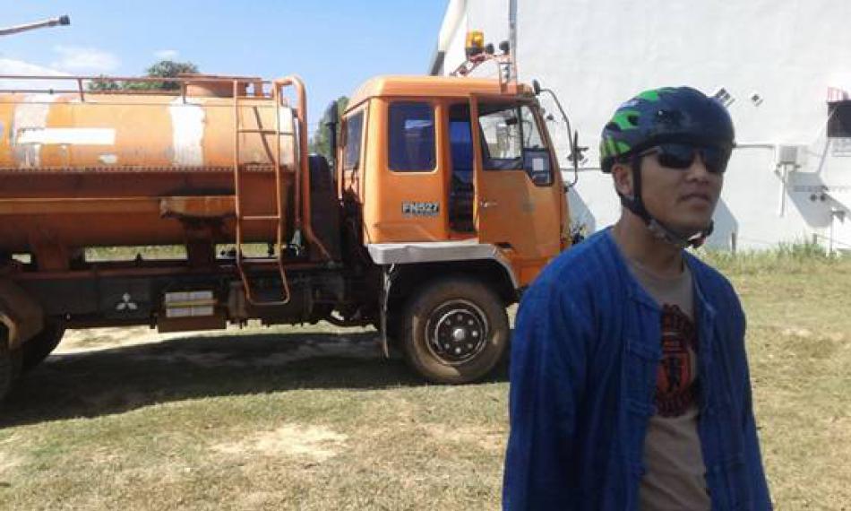 ภาพการช่วยเหลือประชาชนในการดับเพลิง ณ หมู่ที่ 6 ตำบลหนองปลิง ปีงบประมาณ 2560  (6 ภาพ)