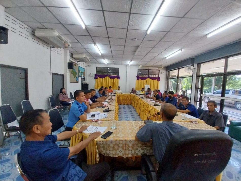 ประชุมเพื่อกำหนดและรับรองแนวเขตการปกครองระดับหมู่บ้าน  ตำบล  (ตำบลหนองปลิง)  วันศุกร์ที่  14  มิถุนายน  2567  เวลา  09.30  น.  ณ  ห้องประชุมองค์การบริหารส่วนตำบลหนองปลิง